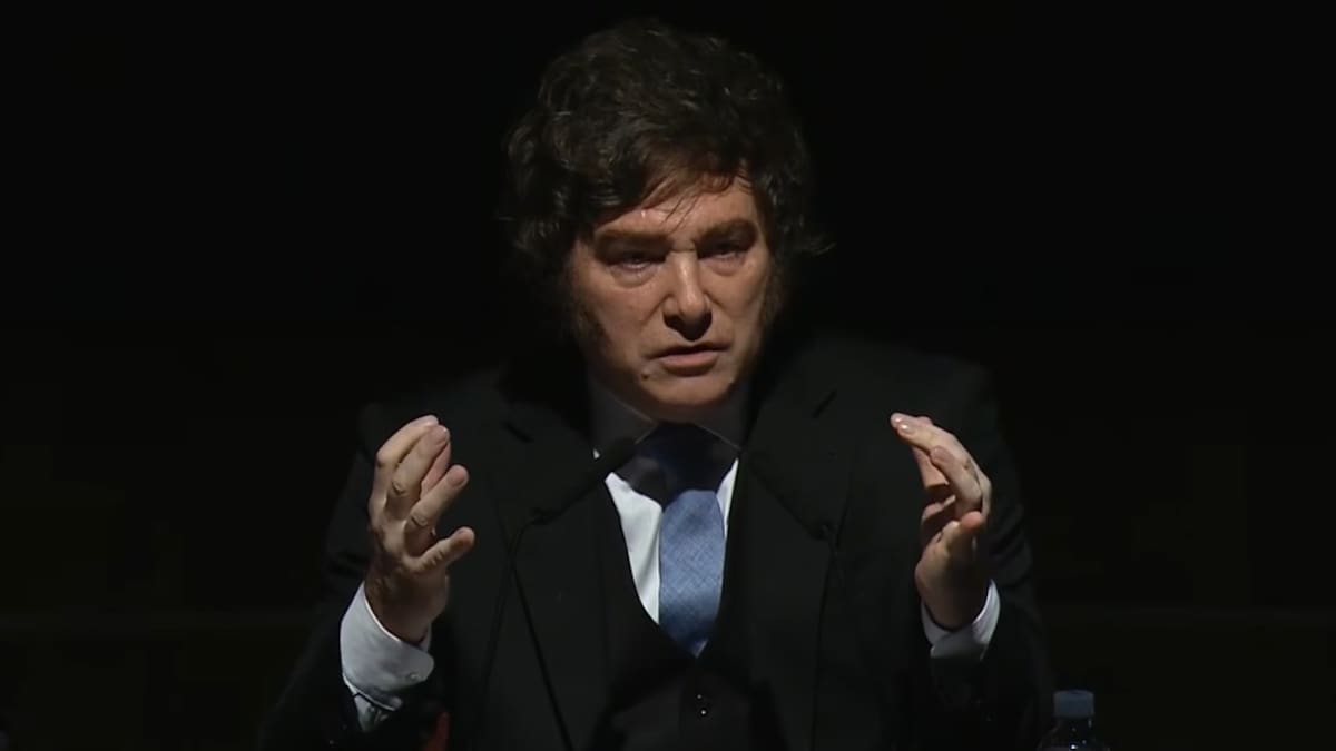 Javier Milei participa del debate sobre “Keynes y la Teoría General” en el Palacio Libertad