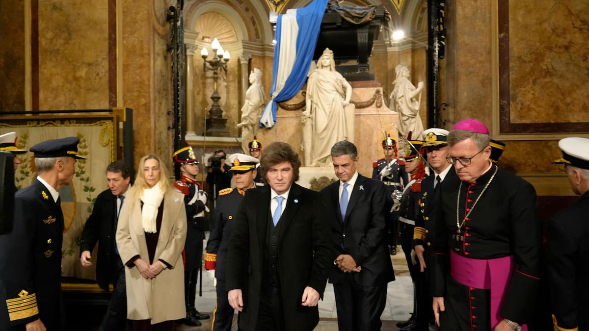 El arzobispo de Buenos Aires llamó a frenar la polarización en el país y Milei salió a responderle: “Dio una opinión válida”