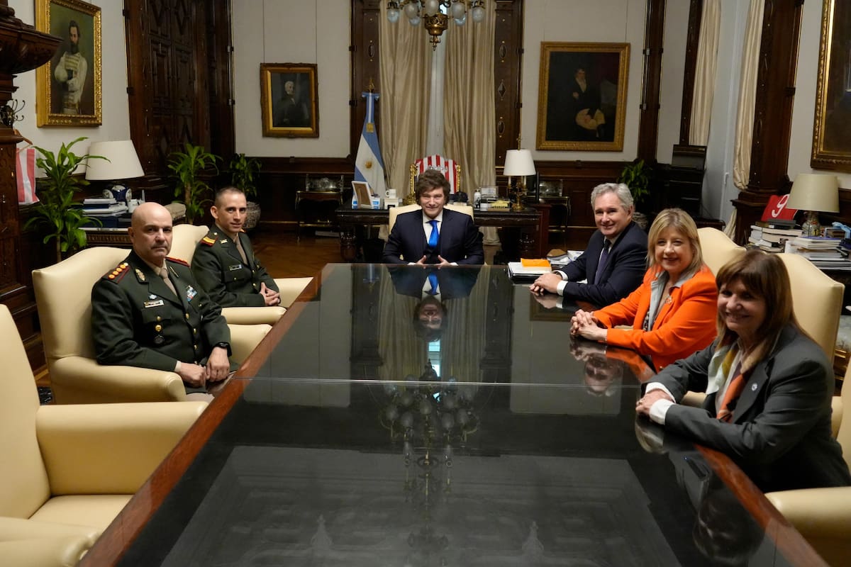 Javier Milei recibió a Nahuel Gallo en Casa Rosada