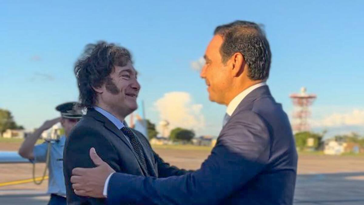 Milei viajó a Corrientes en busca de retomar el diálogo con los gobernadores