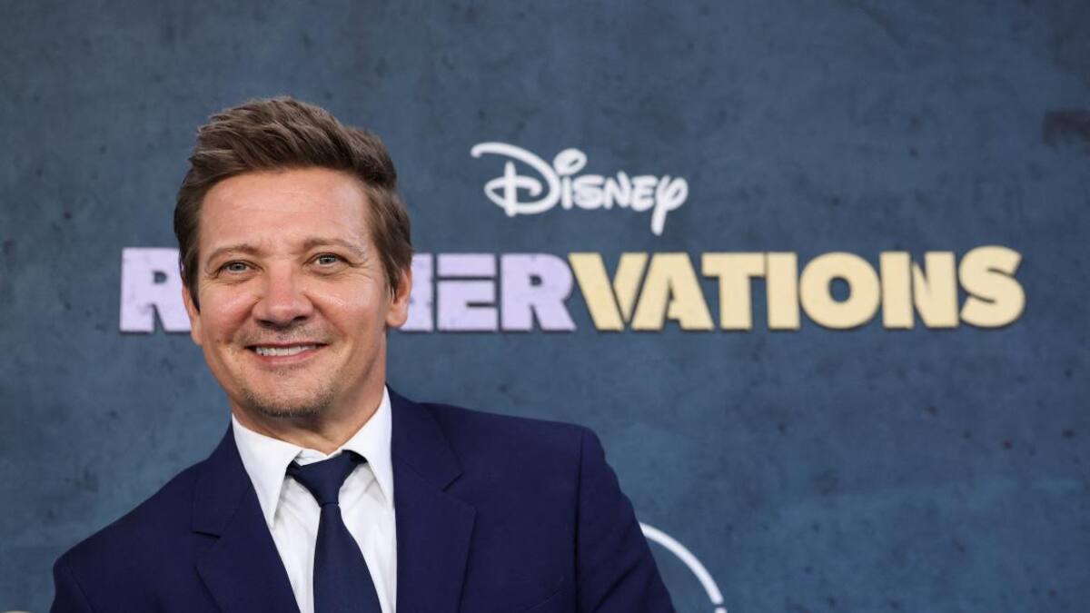 Jeremy Renner contó cómo es su vida actual tras el accidente donde fue aplastado por una máquina
