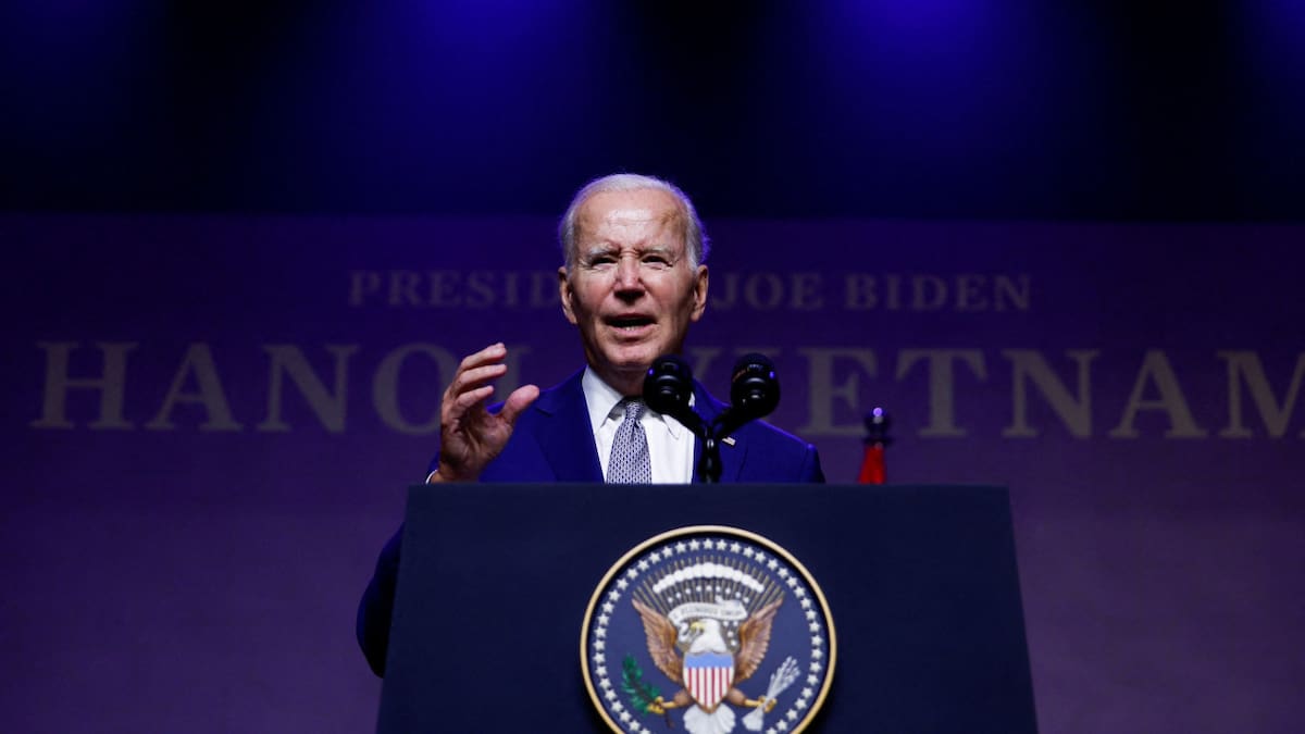 Joe Biden en Vietnam. Foto: Reuters.