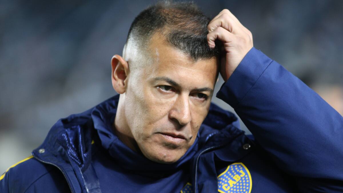 Jorge Almirón planea cambios en el once de Boca. Foto: NA.