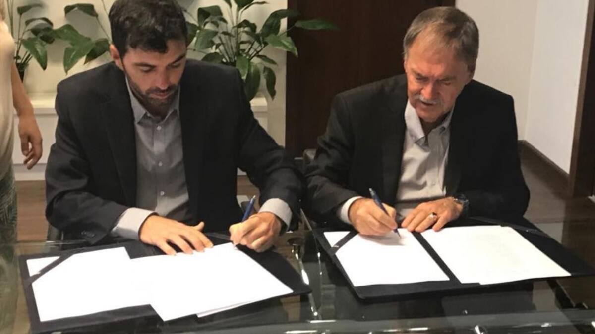 Juan Schiaretti y Emilio Basavilbaso