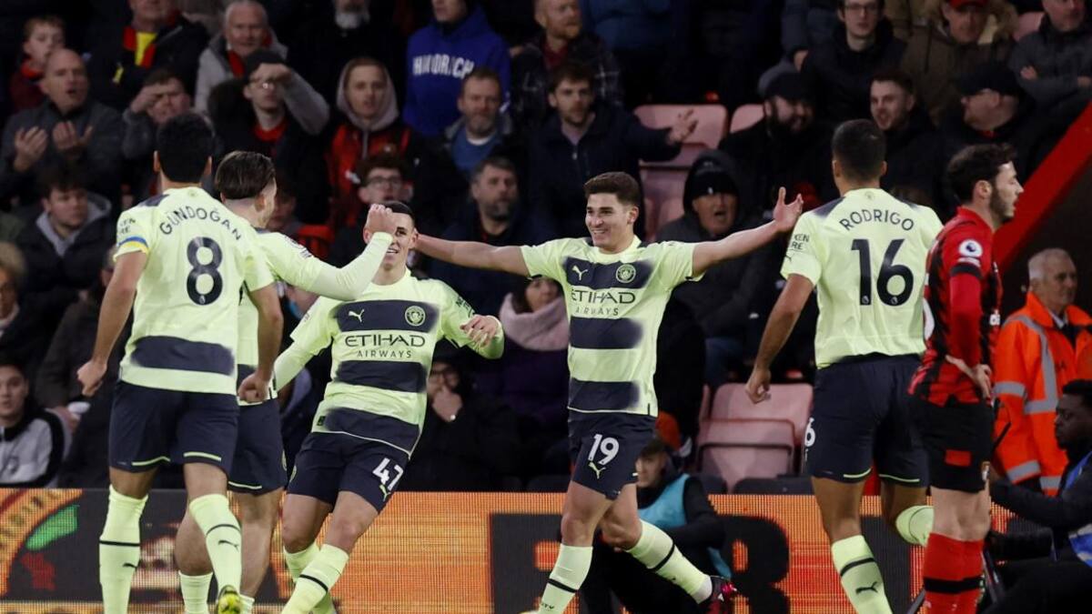 Julián Álvarez en el Manchester City. Foto: REUTERS.