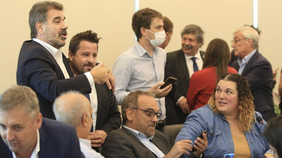 Juntos por el Cambio, Ritondo, Tetaz, NA