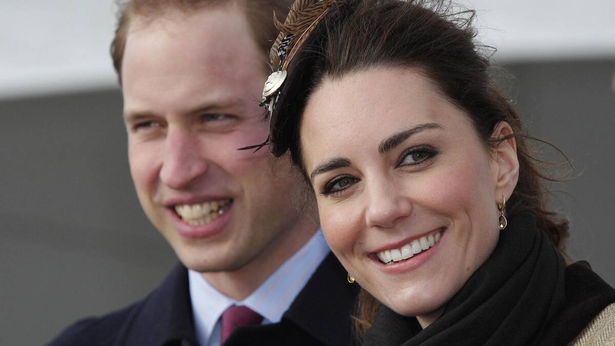 Kate Middleton junto al príncipe Guillermo. Foto: NA.