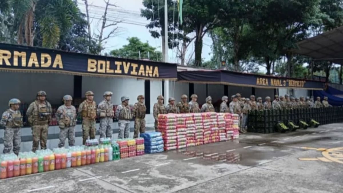 La Armada Boliviana decomisó la mercadería que intentaban cruzar a Salta.