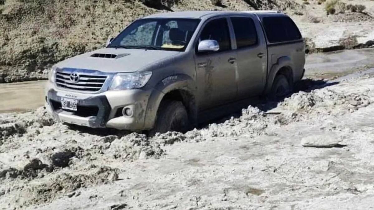 La camioneta de Pedro Alberto Kreder y Juana Inés Morales, los jubilados desaparecidos.