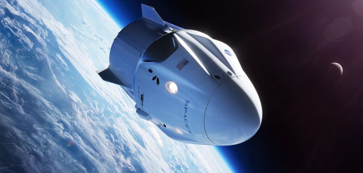 La cápsula Space X vuelve a la tierra desde la ISS