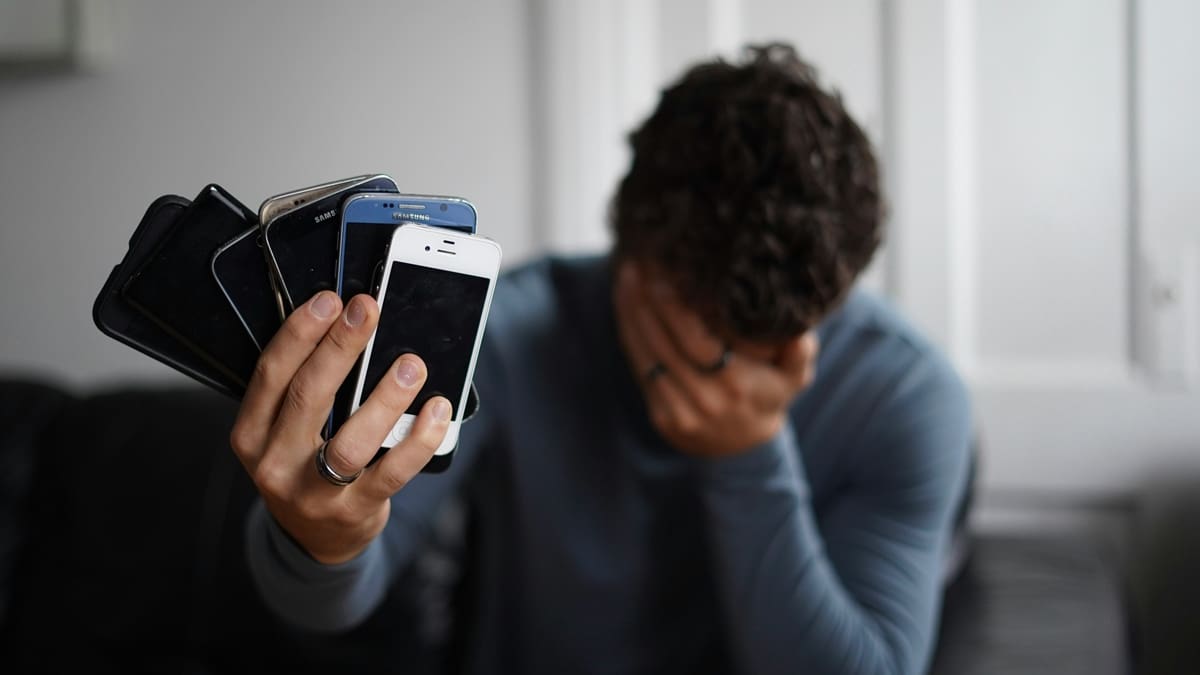 La Ciudad declaró emergencia por 90 días en el mercado de celulares robados y endureció los controles para evitar reventas