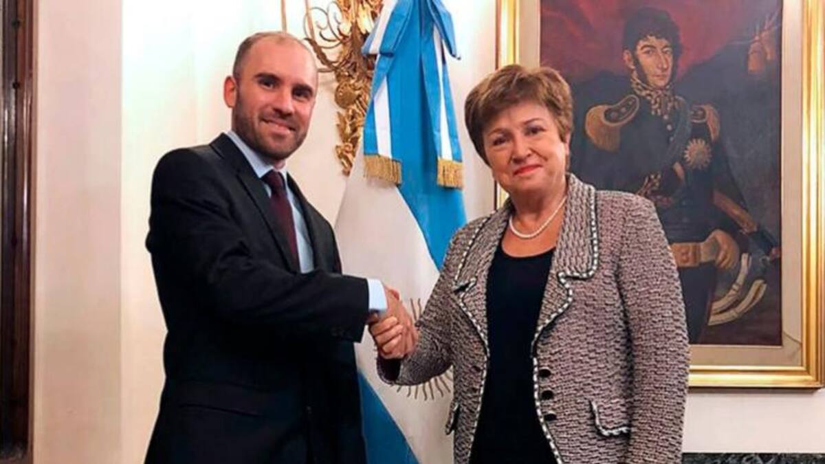 La directora gerente del FMI, Kristalina Georgieva, y el ministro de Economía, Martín Guzmán.