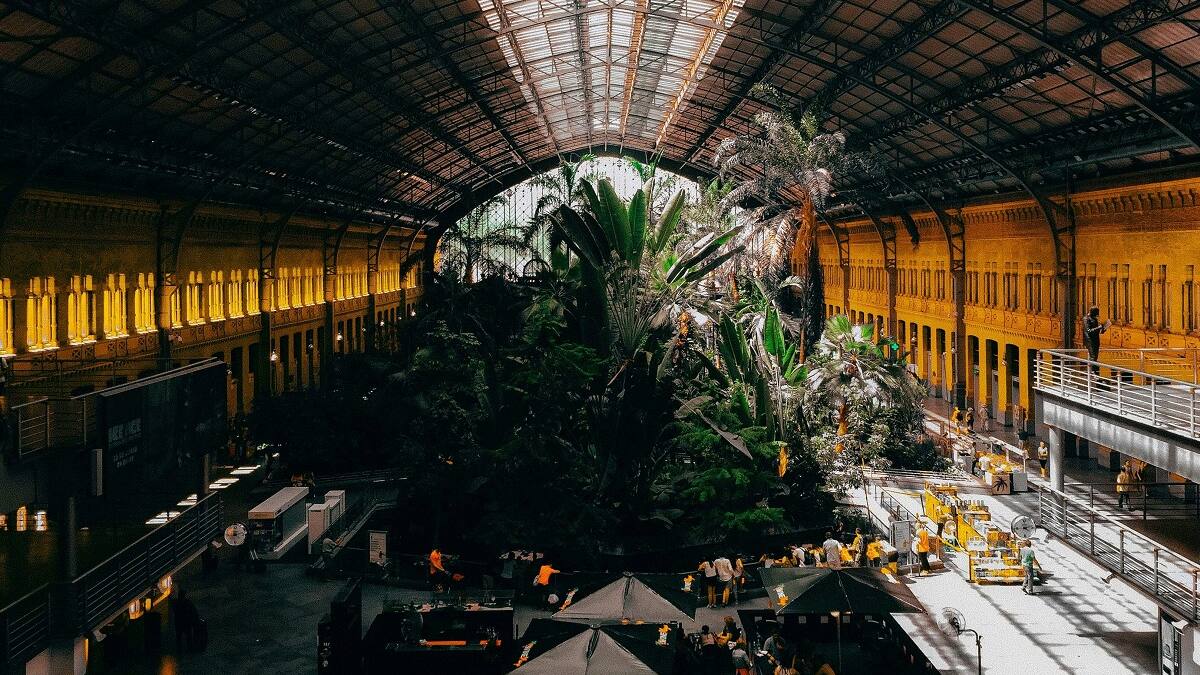La Estación de Atocha: la histórica puerta ferroviaria de Madrid.