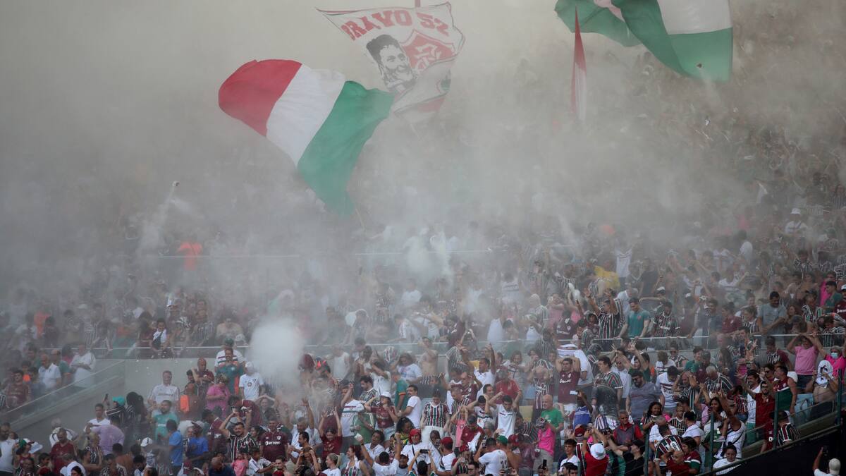 La hinchada de Fluminense recauda fondos para armar una fiesta en el Maracaná. Foto: Reuters.