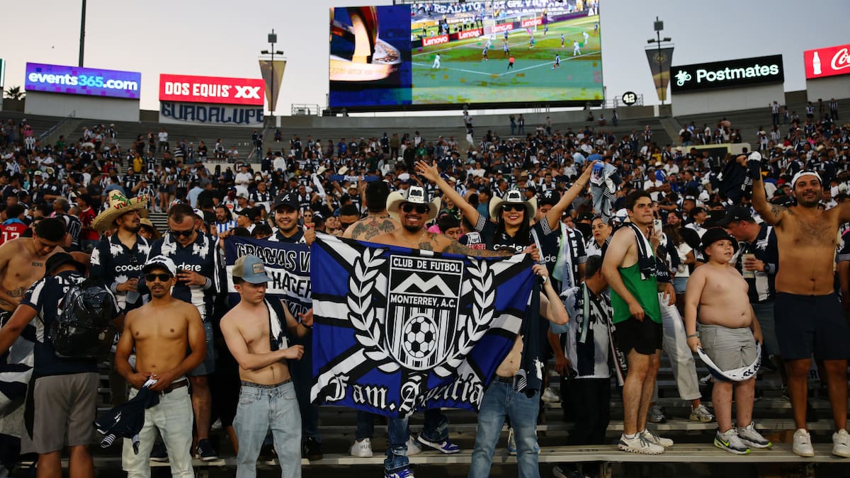 La hinchada de Monterrey en el Mundial de Clubes. Foto: Reuters/Daniel Cole