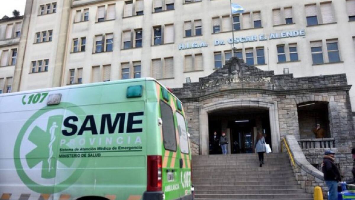 La joven fue trasladada al Hospital Interzonal General de Agudos (HIGA). Foto: NA.