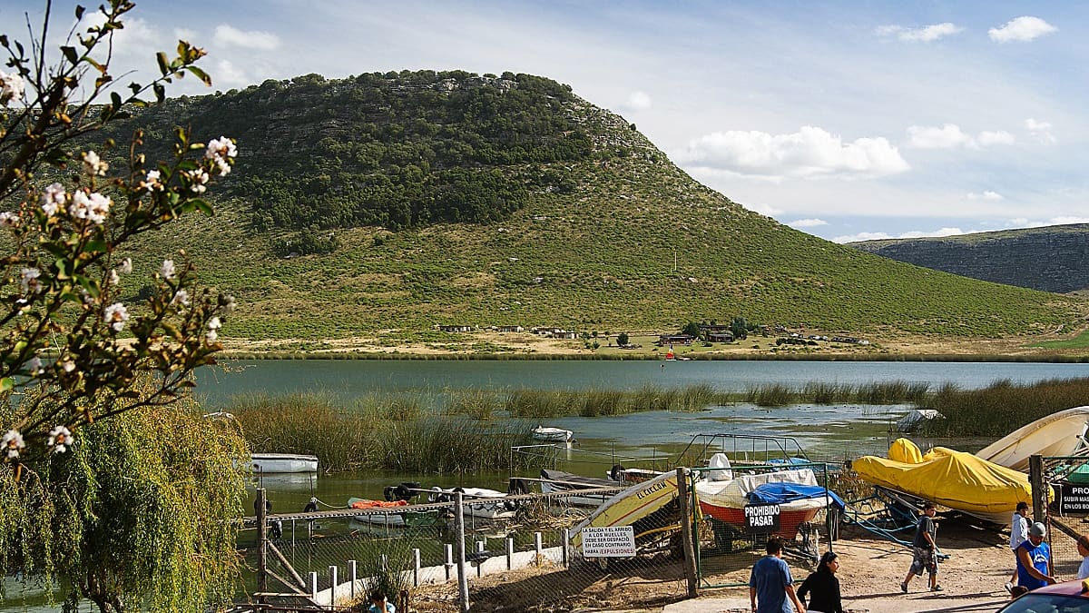 Ideal para jubilados en Semana Santa: la laguna escondida cerca de Mar del Plata que impacta por su paisaje de ensueño