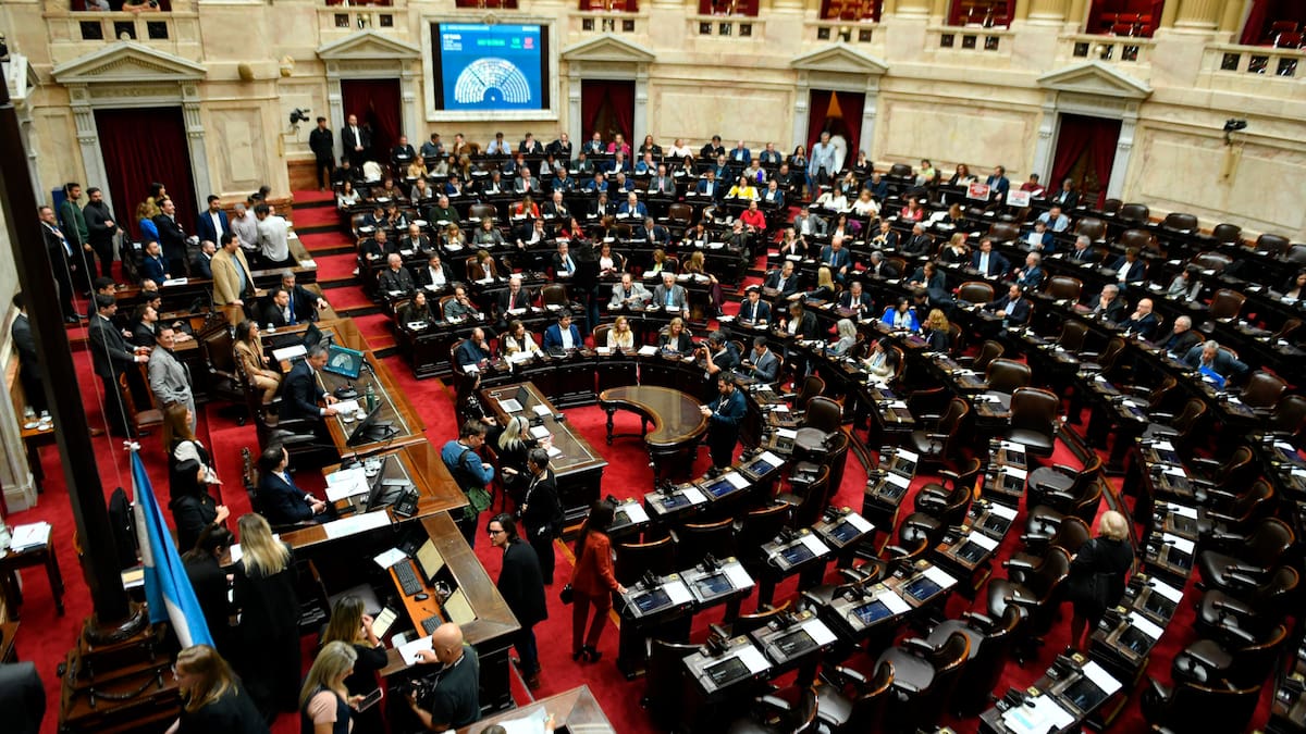 Guerra de sesiones en Diputados: La Libertad Avanza ganó la primera pulseada y busca avanzar con el paquete legislativo