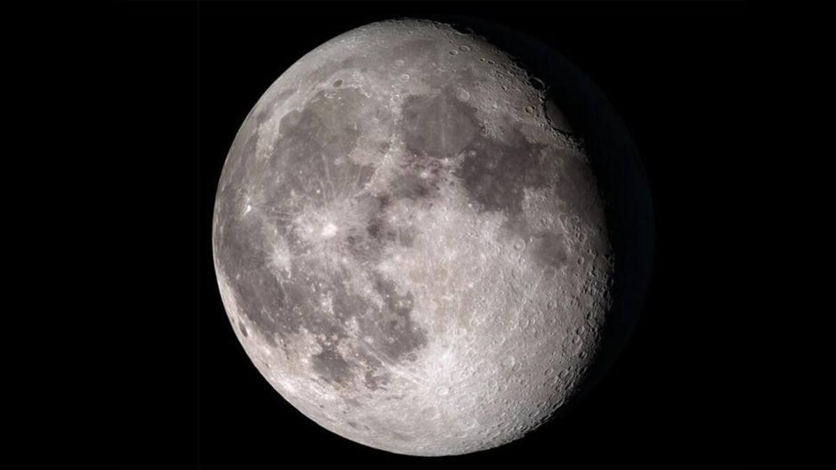 La Luna, espacio, tecnología, Internacionales