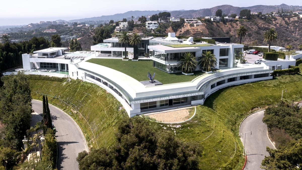La “Mona Lisa” de las mansiones: tiene 105.000 m², 30 baños, siete piletas y está a la venta por 350 millones de dólares