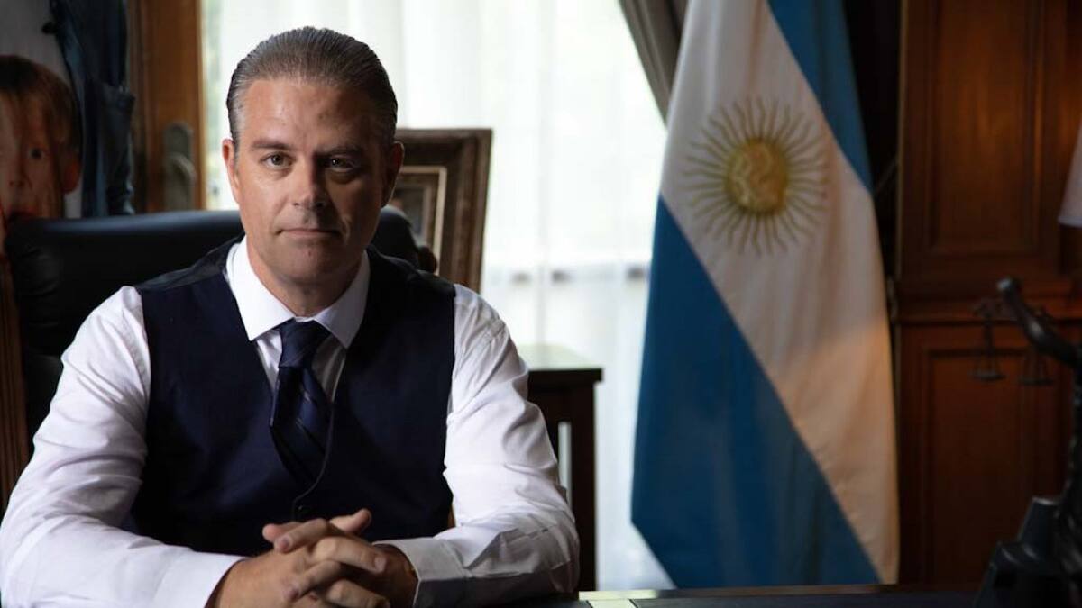 La mente del poder, con Mike Amigorena, Diego Velázquez y Eleonora Wexler. Foto: Prensa