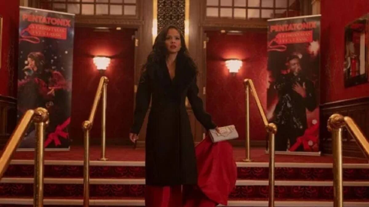 La nueva comedia romántica con la que Netflix comienza a introducir la Navidad. NA