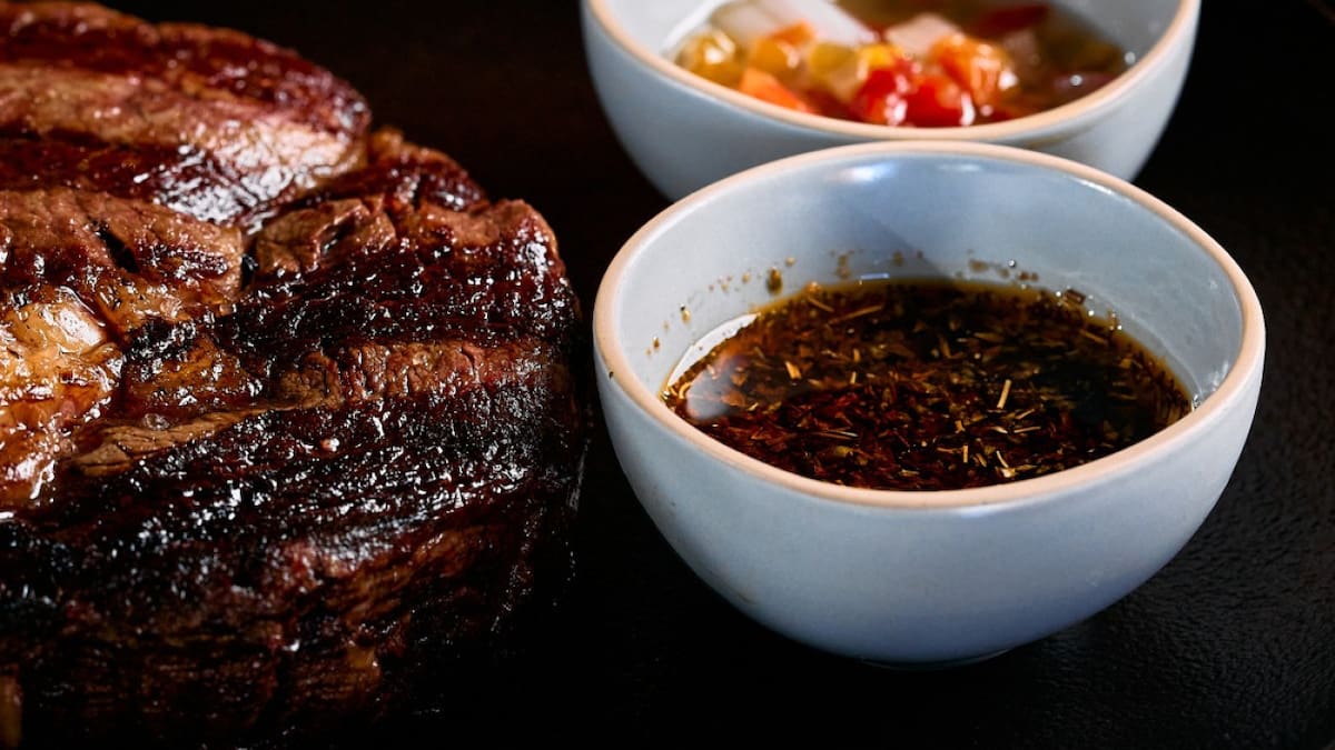 La parrilla porteña recomendada por la Guía Michelín. Foto: Instagram @cauce_ba