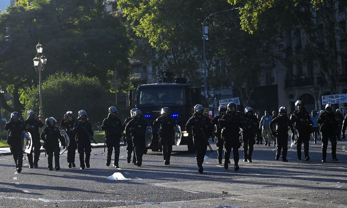 La Policía activó el protocolo de seguridad en el Congreso
