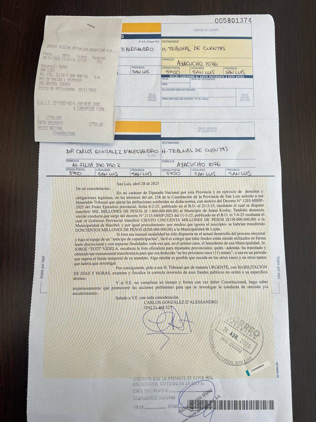 La presentación de D