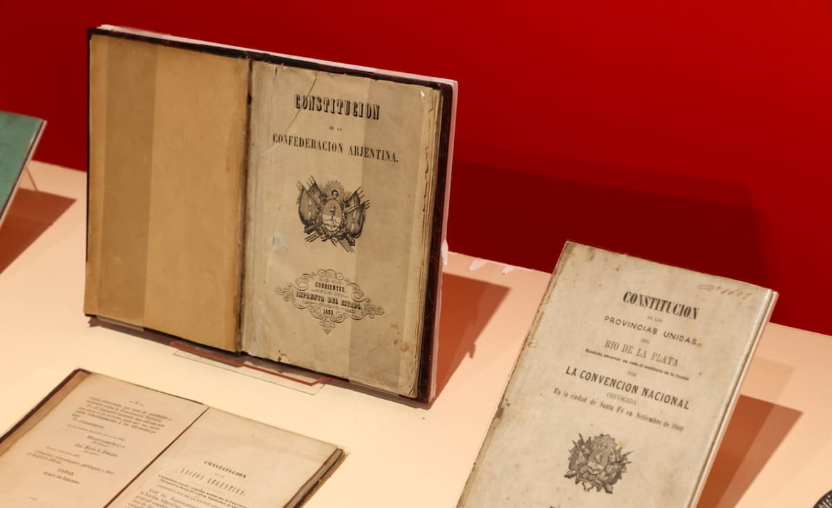 La primera Constitución se redactó en 1853