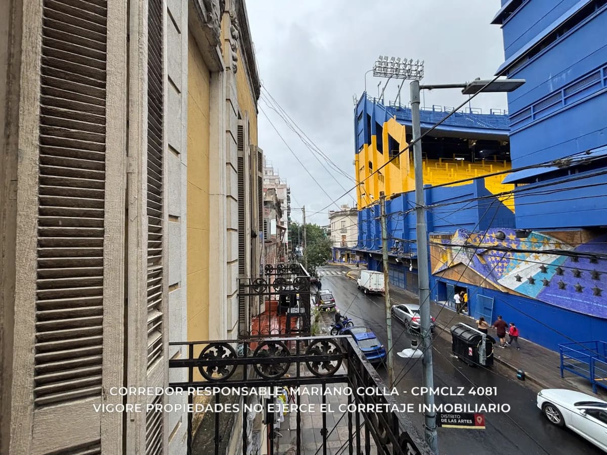 La propiedad que se vende a pocos metros de La Bombonera.