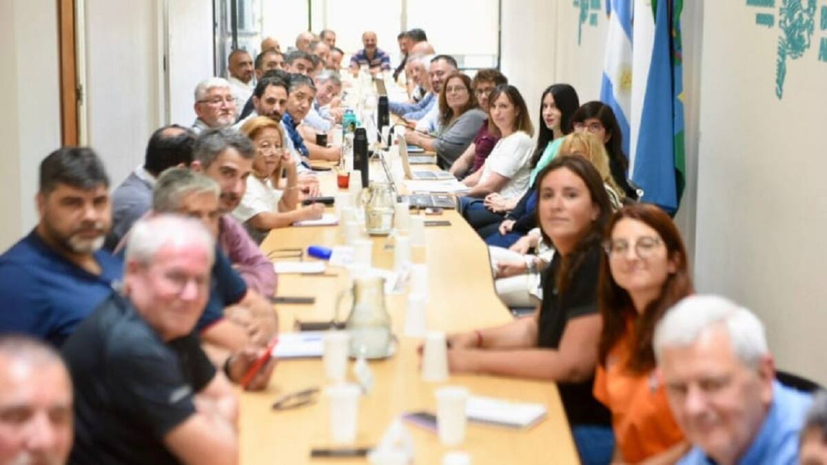 La provincia de Buenos Aires acordó un aumento del 8% con los estatales. Foto: Facebook/ATE Provincia de Buenos Aires