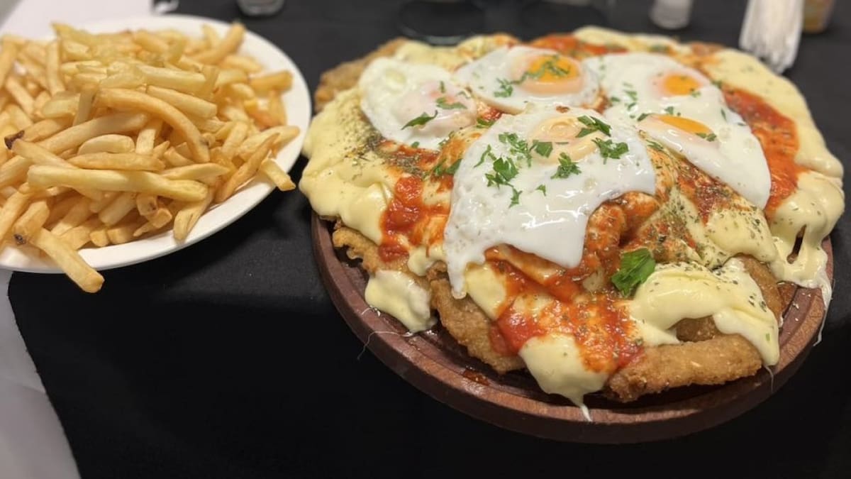 Dónde comer las 6 milanesas más tentadoras este 3 de mayo. Foto: Instagram / lanormitavl.