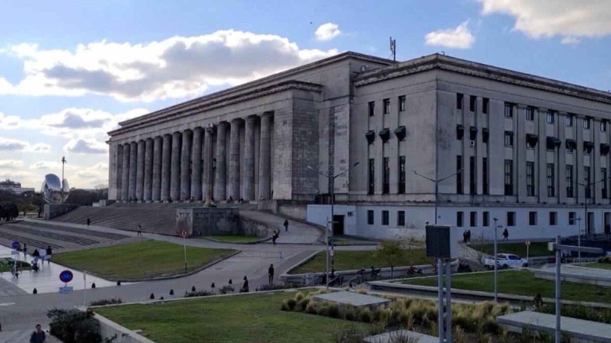 La UBA ofrece un nuevo curso online de italiano. Foto: X.