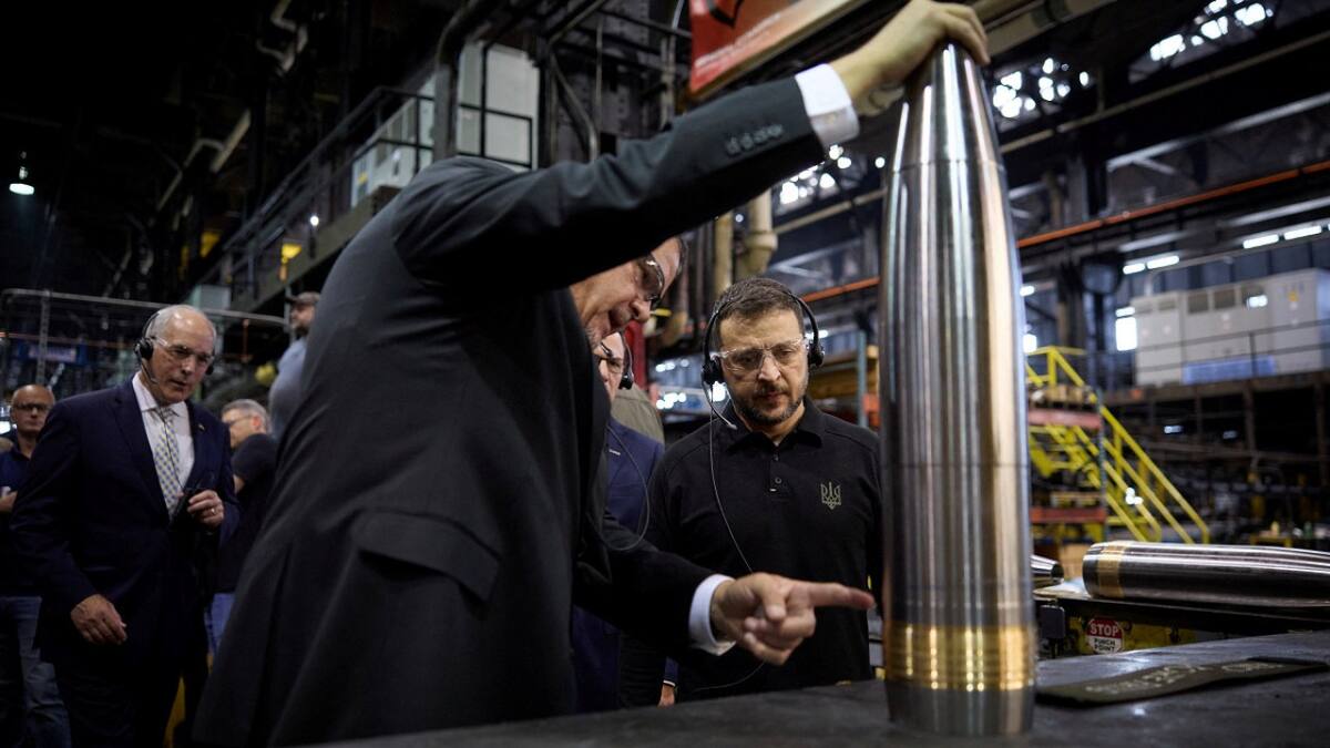 La visita de Volodímir Zelenski a una fábrica de armas en Pennsylvania, Estados Unidos. Foto: Reuters.