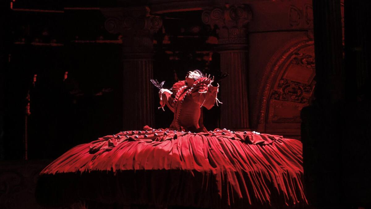 Lady Gaga hizo delirar a 2,1 millones de fanáticos con su "ópera gótica" en Copacabana