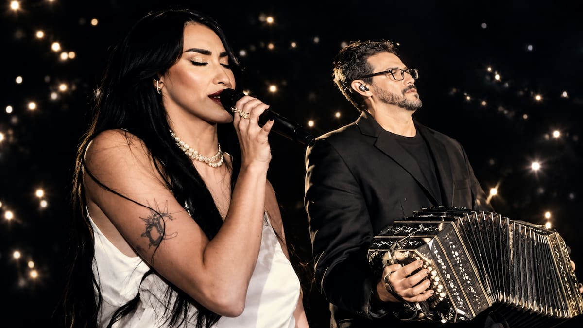 Lali llevó un clásico del tango a River: la historia de “Pasional”, la canción que popularizó Alberto Morán