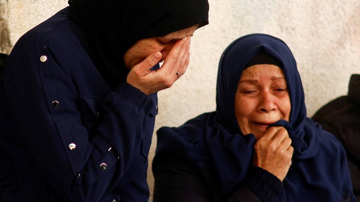 Lamento de familiares de víctimas de la guerra en Gaza. Foto: REUTERS.