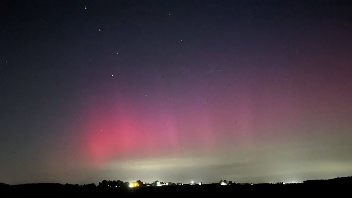 Las auroras boreales son comunes durante las tormentas geomagnéticas. Foto: X