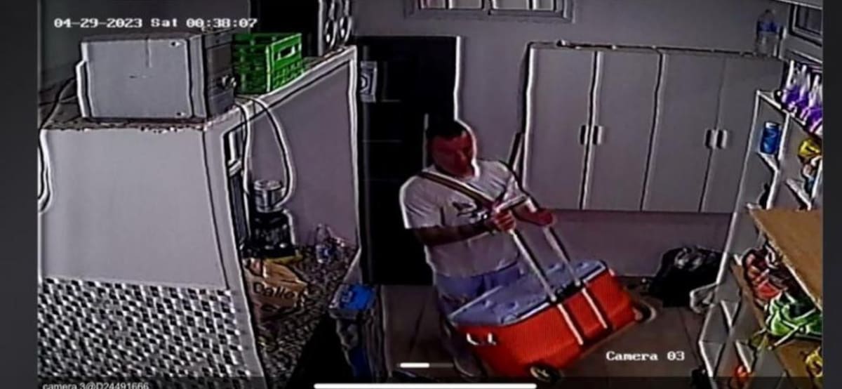Las cámaras de seguridad captaron a Matías García alcoholizado. Foto: Atlético Tucumán.