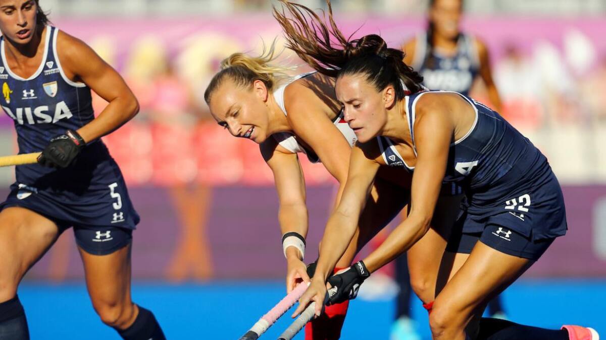 Las Leonas vs Inglaterra en el Mundial de Hockey 2022. Foto: @ArgFieldHockey.
