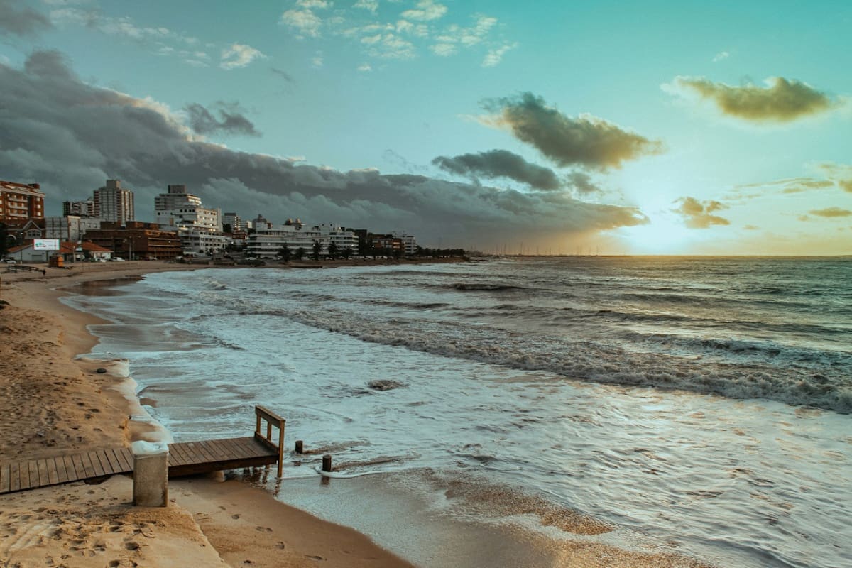 Las playas de Punta del Este, Uruguay. Foto: Unsplash.
