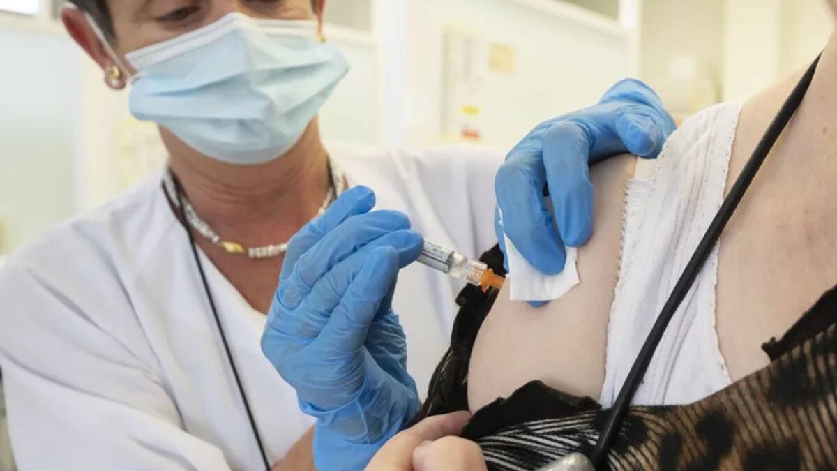 Las vacunas contra la gripe H3N2 son gratuitas para algunos grupos vulnerables.