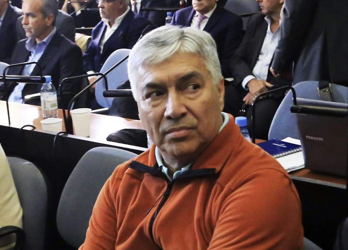 Lázaro Báez, NA