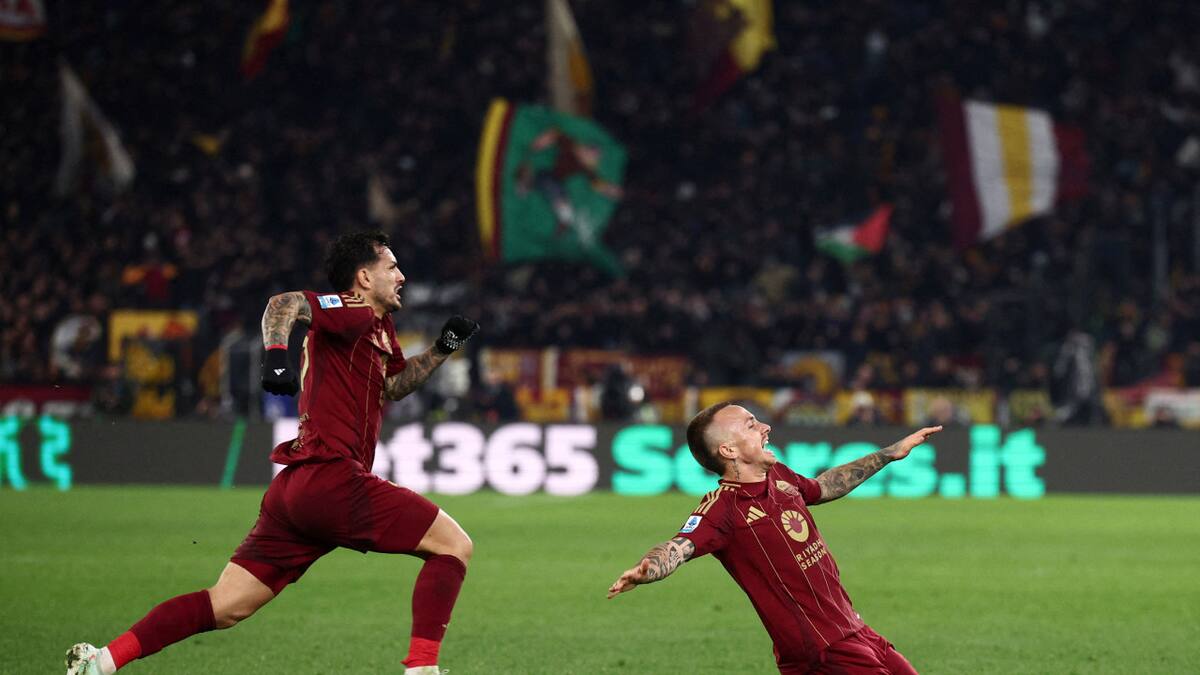 Leandro Paredes en la Roma. Foto: Reuters/Guglielmo Mangiapane