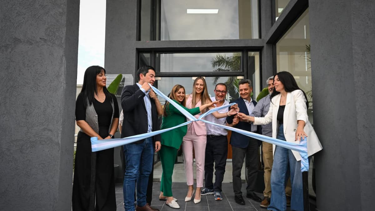 Leo Nardini inauguró el nuevo Centro Cívico de Los Polvorines