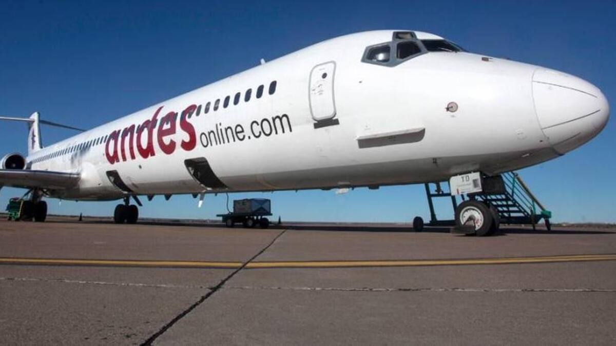 Línea aérea Andes - Low Cost