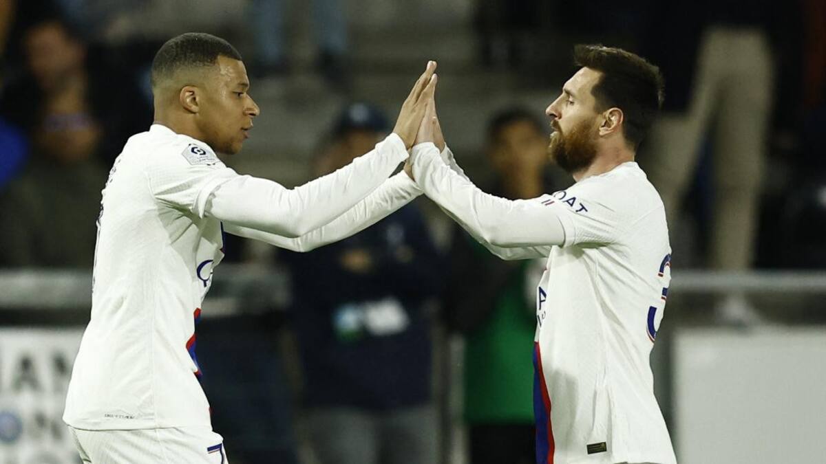 Lionel Messi y Kylian Mbappé. Foto: Reuters.