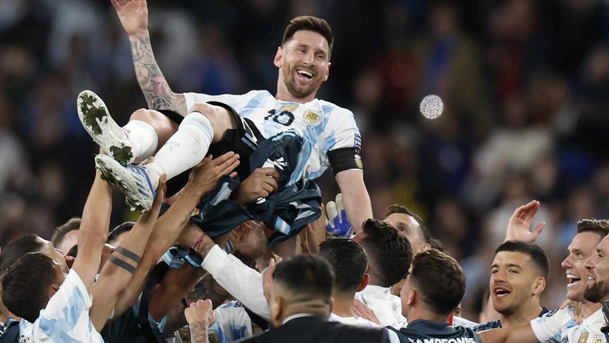Lionel Messi y la Selección argentina tras la Finalissima. Foto: EFE.