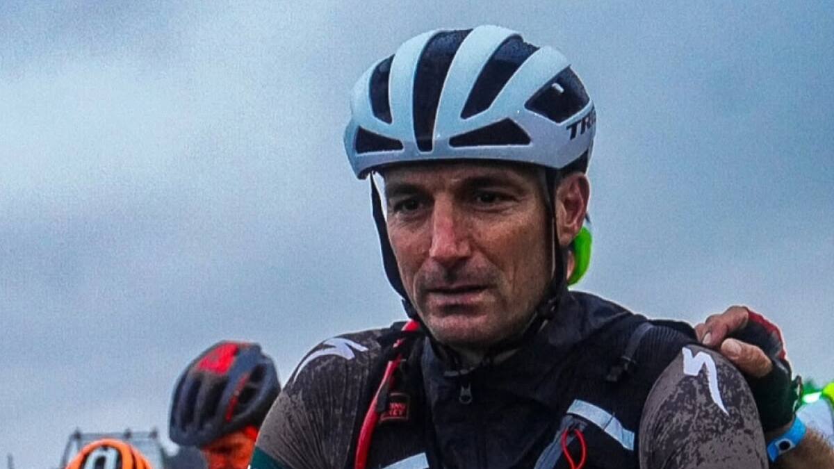 Lionel Scaloni en el Desafío Río Pinto de ciclismo. Foto: Instagram @riopinto